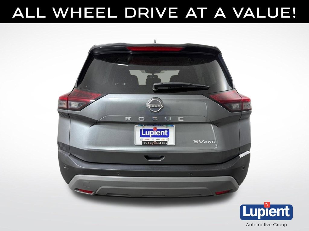 Used 2023 Nissan Rogue SV AWD/4WD image 6
