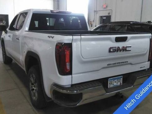 Used 2025 GMC Sierra 1500 SLT AWD/4WD image 12