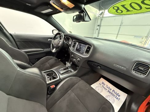 Used 2018 Dodge Charger R/T image 20