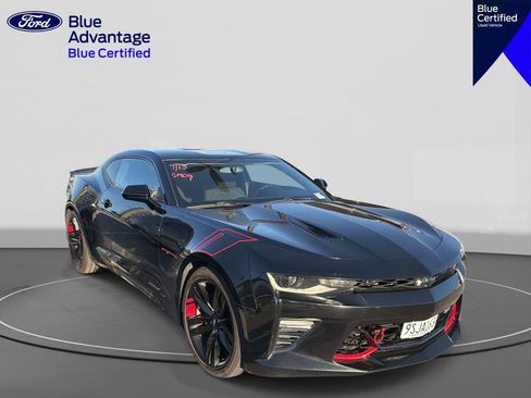 Used 2018 Chevrolet Camaro SS w/ Redline Edition RWD image 7