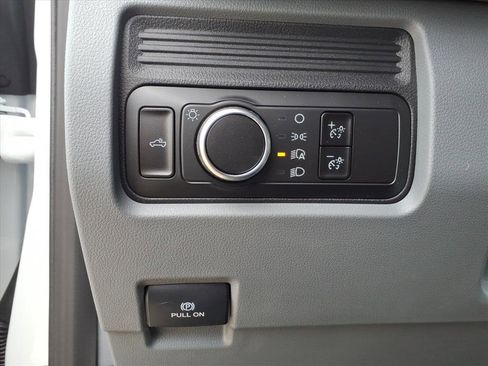 New 2025 Ford F250 XL AWD/4WD image 22