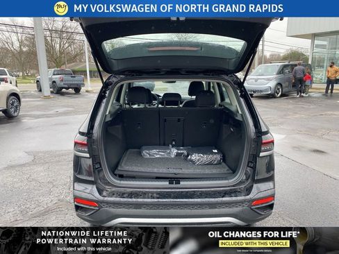 New 2026 Volkswagen Taos S AWD/4WD image 19