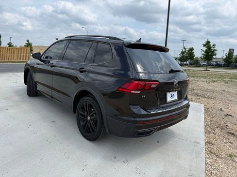 Used 2022 Volkswagen Tiguan SE R-Line FWD image 7