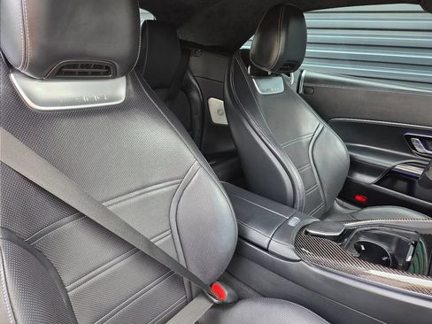 Used 2022 Mercedes-Benz SL 63 AMG 4MATIC image 19