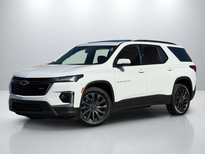 Used 2023 Chevrolet Traverse RS
