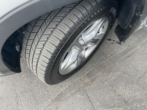 Used 2017 Toyota Highlander Limited w/ Protection Package #3 image 11