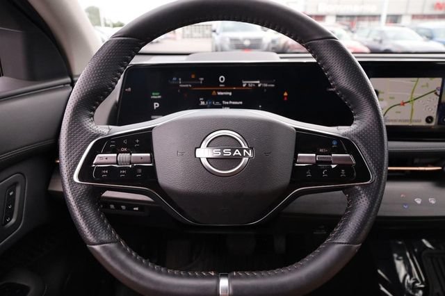 Used 2024 Nissan Ariya AWD image 12