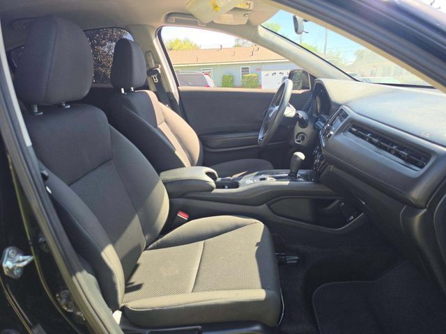 Used 2020 Honda HR-V LX image 7