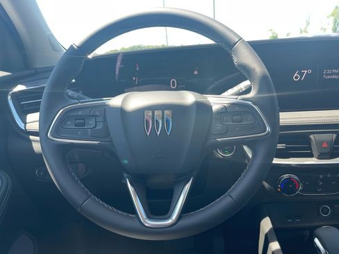 Used 2024 Buick Encore GX Preferred image 12