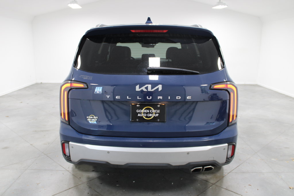 Used 2024 Kia Telluride EX FWD image 8