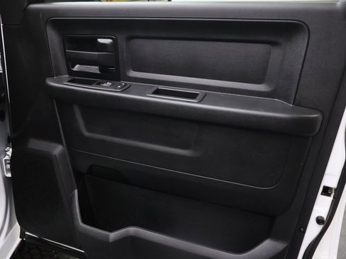 Used 2022 RAM 3500 Tradesman w/ Chrome Appearance Group image 12