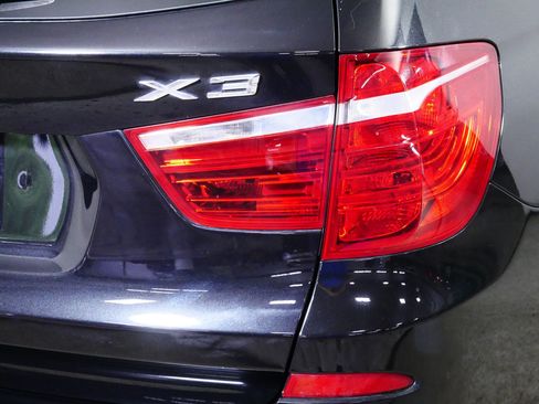 Used 2013 BMW X3 xDrive28i AWD/4WD image 17