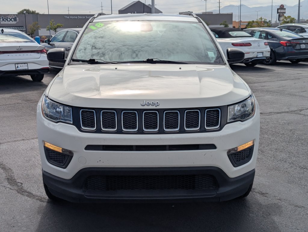 Used 2018 Jeep Compass Sport AWD/4WD image 9
