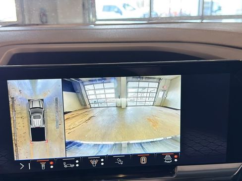 Used 2026 GMC Sierra 1500 SLT w/ SLT Premium Plus Package image 37