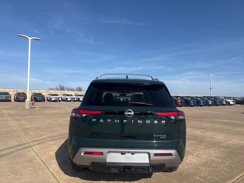 Used 2025 Nissan Pathfinder Platinum image 20