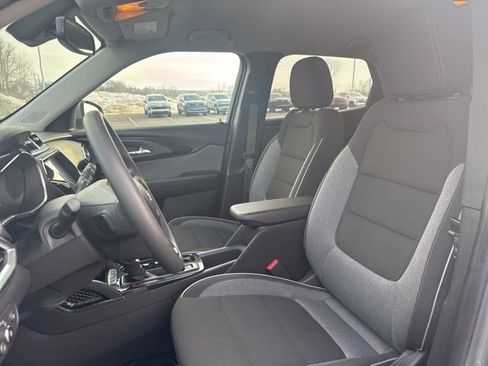 Used 2023 Chevrolet TrailBlazer LT w/ Convenience Package image 10
