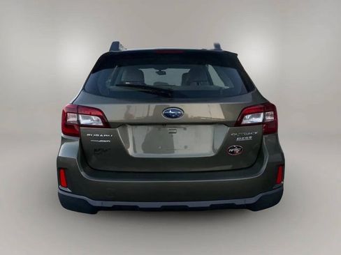 Used 2015 Subaru Outback 2.5i AWD/4WD image 5