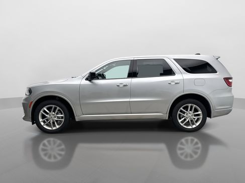 Used 2025 Dodge Durango GT AWD/4WD image 2