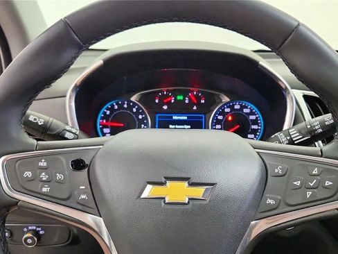 Used 2024 Chevrolet Equinox LT FWD image 26