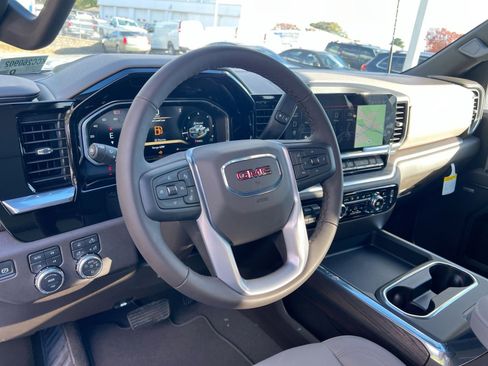 New 2026 GMC Sierra 2500 SLT w/ SLT Premium Package image 16