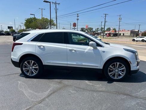 Certified 2023 Cadillac XT5 Premium Luxury w/ Technology Package AWD/4WD image 5