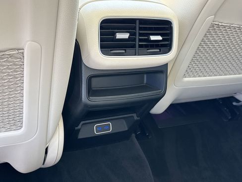 New 2025 Mercedes-Benz GLE 350 4MATIC image 13