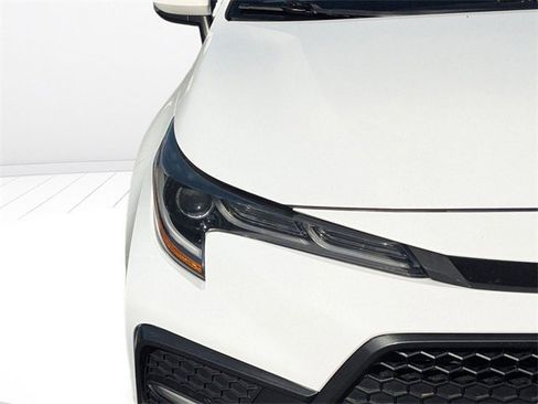 Used 2020 Toyota Corolla SE image 9