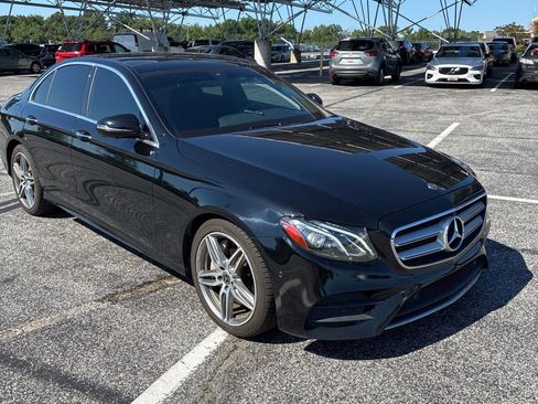 Used 2019 Mercedes-Benz E 300 4MATIC w/ Premium 1 Package image 7