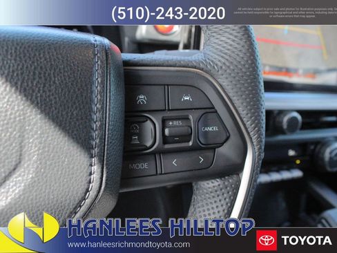 Used 2024 Toyota Tacoma TRD Sport image 26