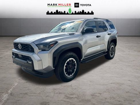 Certified 2025 Toyota 4Runner TRD Off-Road AWD/4WD image 1