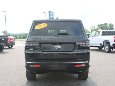 Used 2024 Jeep Grand Wagoneer L Series II w/ Quick Order Packagew 28T AWD/4WD image 8