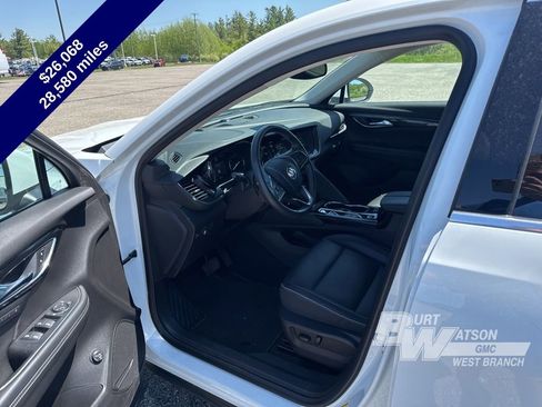 Used 2023 Buick Envision Essence FWD image 7