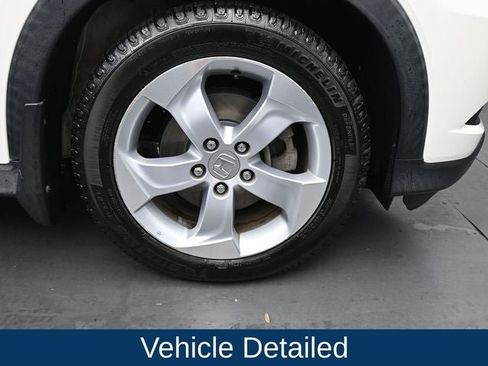 Used 2016 Honda HR-V LX image 16