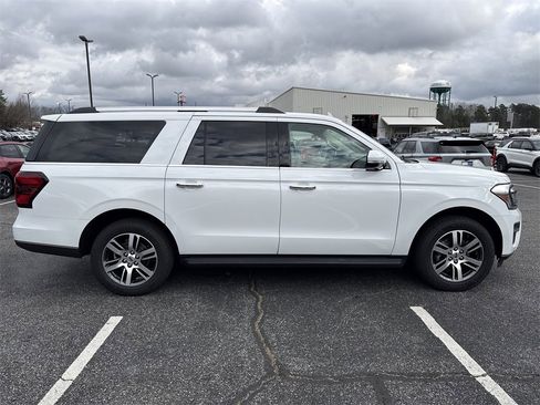 Used 2024 Ford Expedition Max Limited image 8