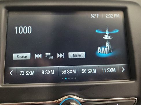 Used 2018 Chevrolet Malibu LT FWD image 25