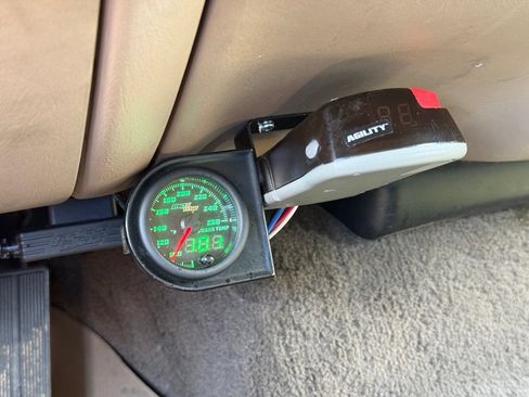 Used 1999 Ford F250 Lariat AWD/4WD image 24