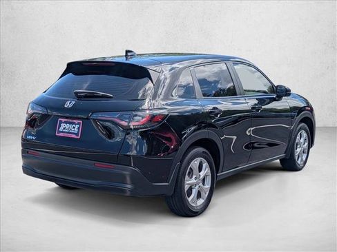 Used 2024 Honda HR-V LX image 5