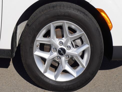 Used 2023 Kia Soul LX w/ Option Group 015 image 5