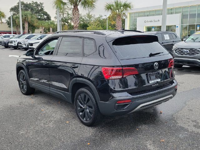 Certified 2024 Volkswagen Taos S FWD image 3