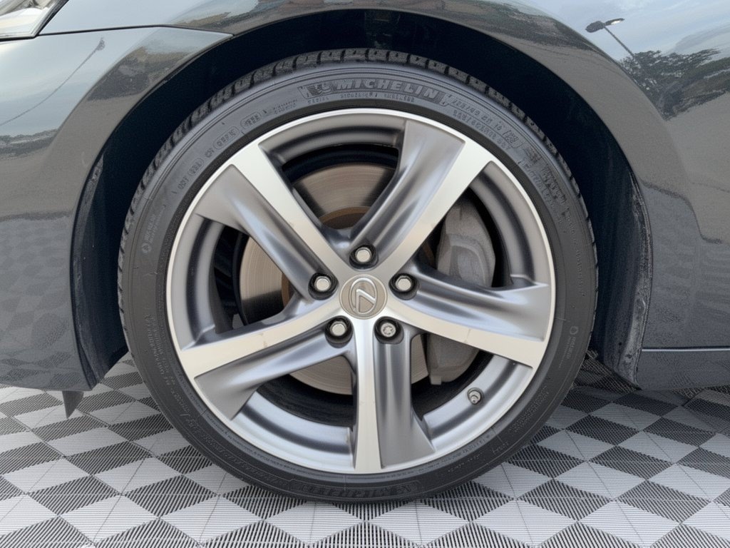 Used 2017 Lexus IS 300 AWD w/ Premium Package image 13