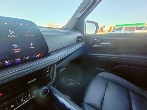 Used 2025 Chevrolet Tahoe LT image 22