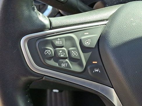 Used 2022 Chevrolet Equinox Premier image 21