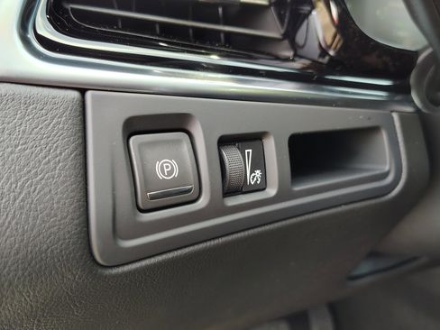 New 2025 Cadillac XT6 Luxury w/ LPO, Premium Carpet Package image 16