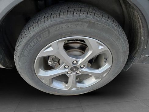 Used 2025 Ford Escape ST-Line AWD/4WD image 33