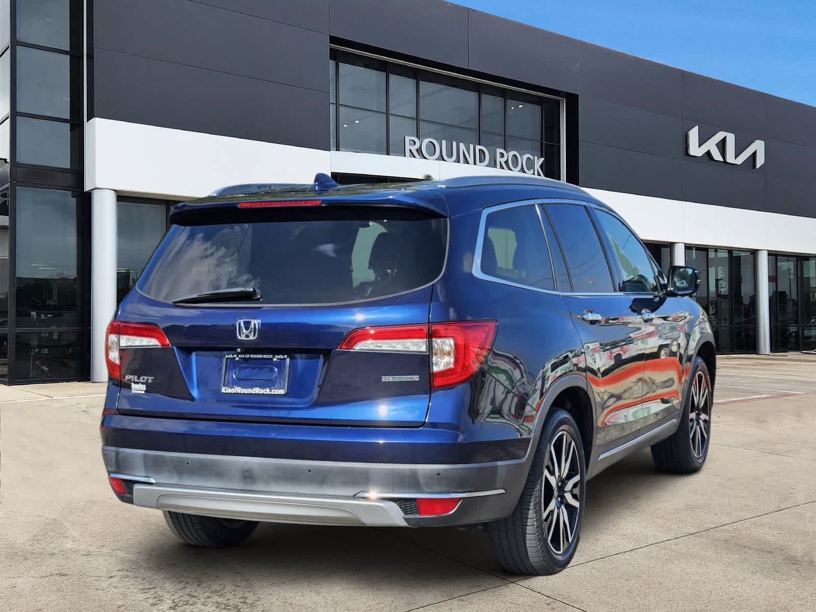 Used 2021 Honda Pilot Touring image 6
