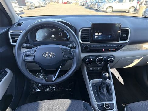 Certified 2025 Hyundai Venue Limited image 22