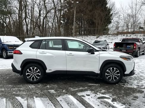 Used 2024 Toyota Corolla Cross S image 3