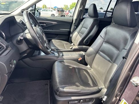 Used 2017 Honda Ridgeline RTL image 16