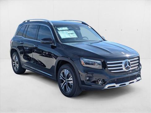 New 2025 Mercedes-Benz GLB 250 GLB 250 image 6