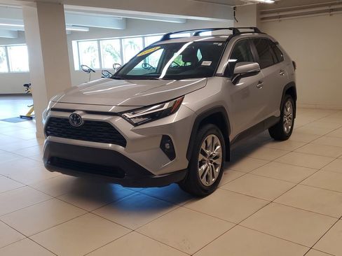 Certified 2024 Toyota RAV4 XLE Premium image 3